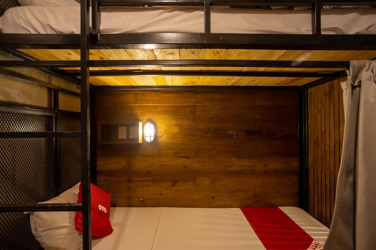 Oyo 821 Connector Hostel Μακάτι Εξωτερικό φωτογραφία