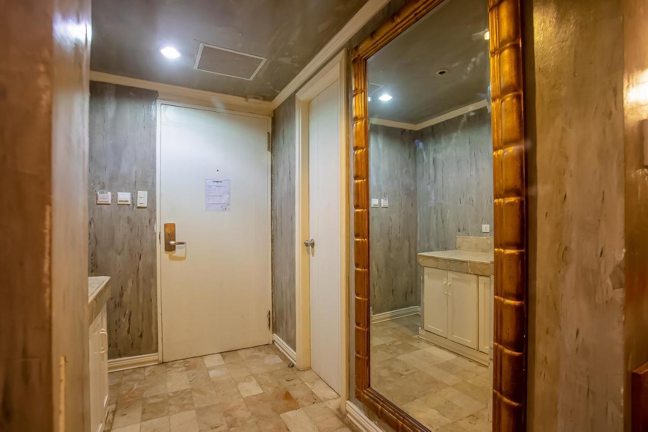 Oyo 821 Connector Hostel Μακάτι Εξωτερικό φωτογραφία