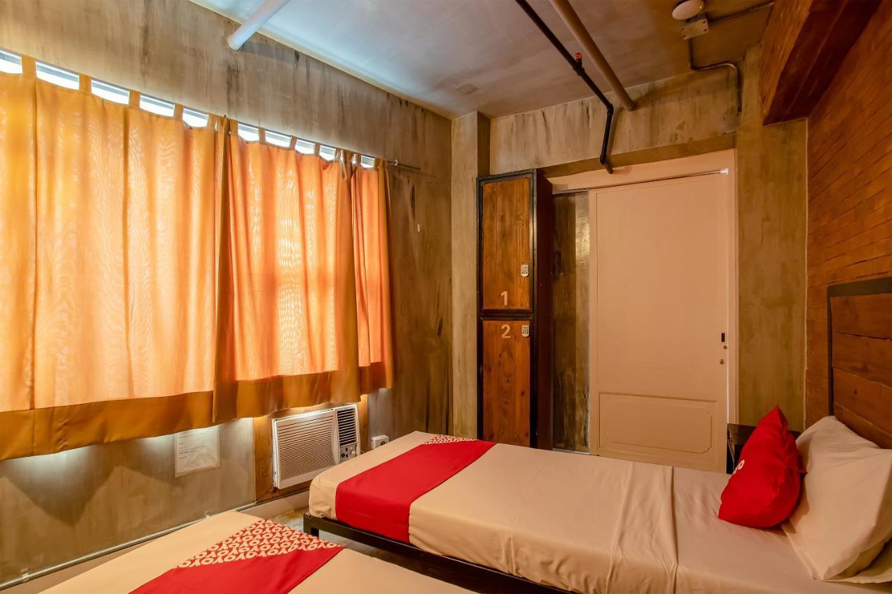 Oyo 821 Connector Hostel Μακάτι Εξωτερικό φωτογραφία