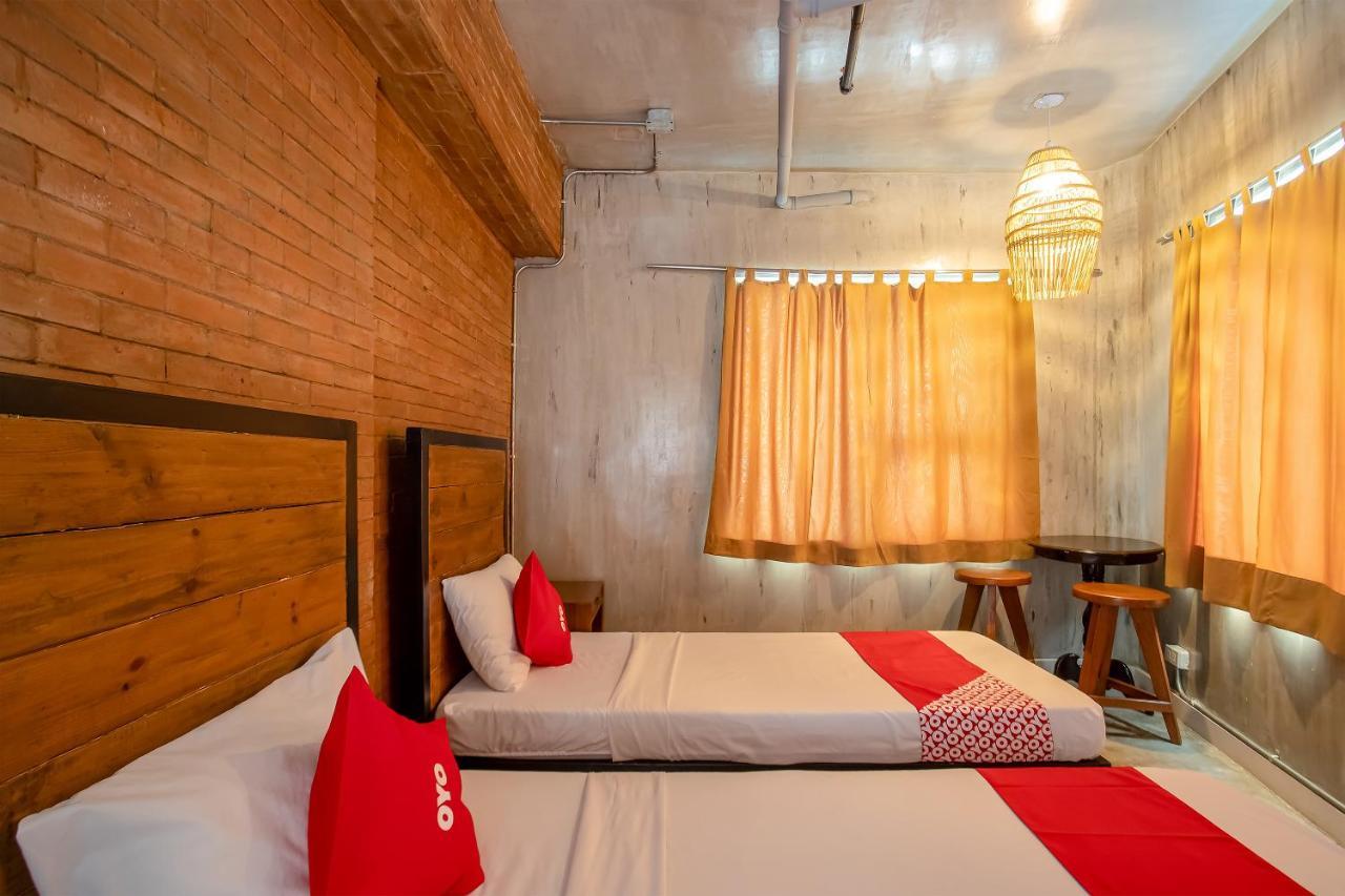 Oyo 821 Connector Hostel Μακάτι Εξωτερικό φωτογραφία